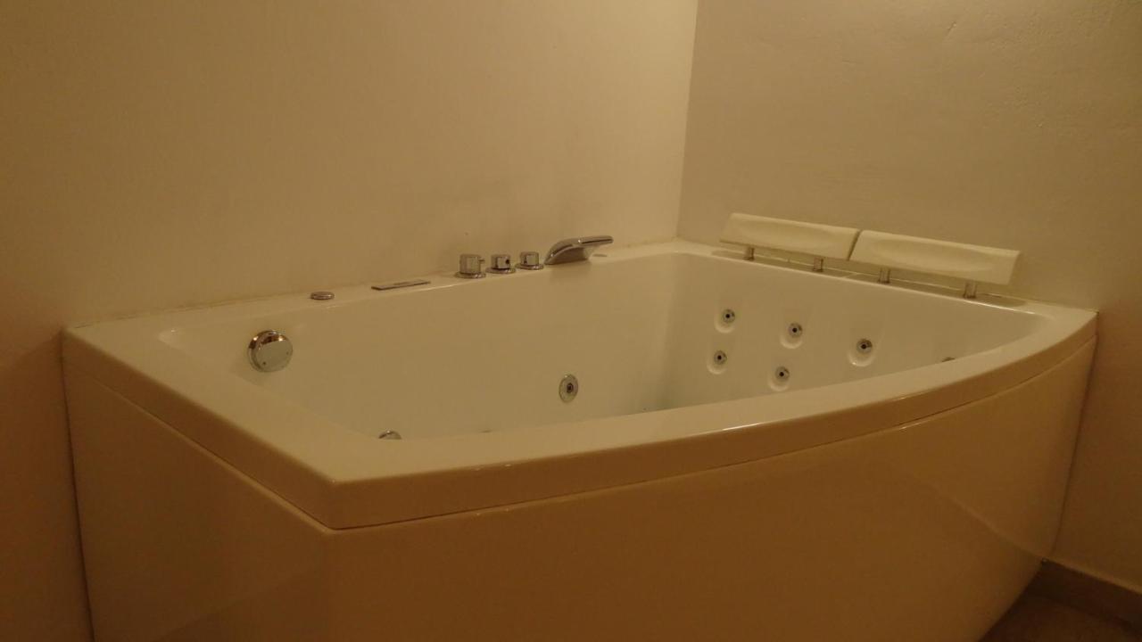 Cozy Rooms - Banera Hidromasaje Valencia Eksteriør bilde